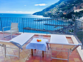 Гостиница Rooftop flat in Amalfi  Амальфи